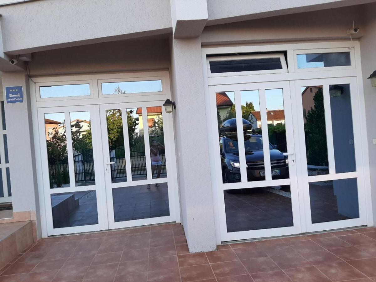 Grey Pearl With Free Ev Ch-Station Apartment Valbandon Екстериор снимка