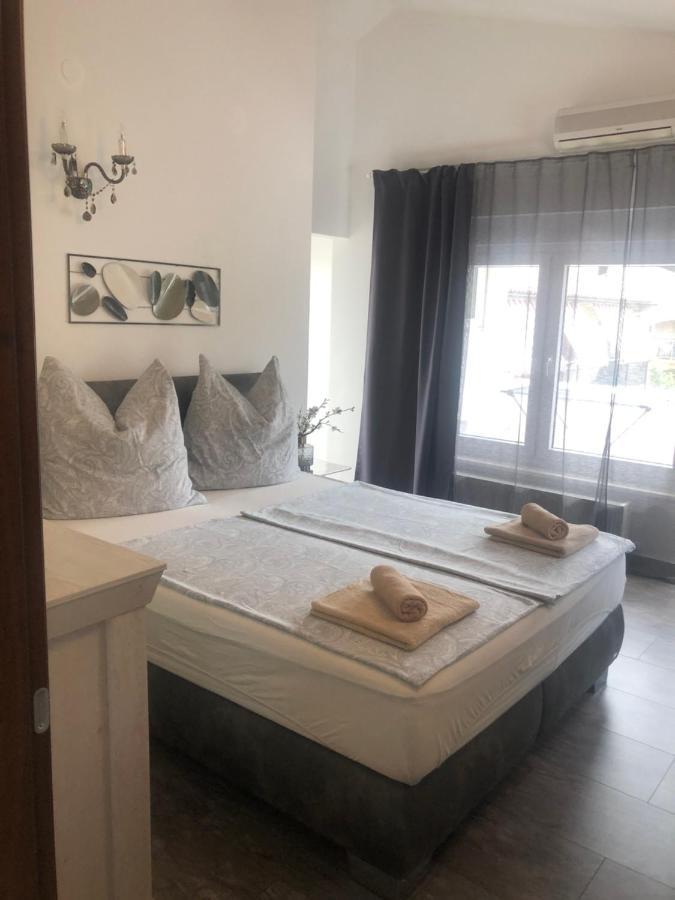 Grey Pearl With Free Ev Ch-Station Apartment Valbandon Екстериор снимка